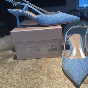 Gianvito Rossi Blue Slingback Heels